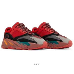 Yeezy boost 700 Hi Res Red